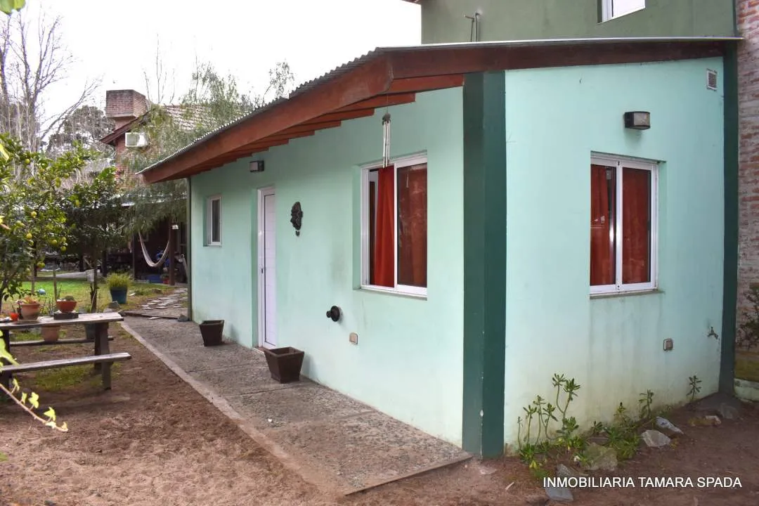 VENTA EN BLOCK DE 4 PROPIEDADES EN EL MONTE