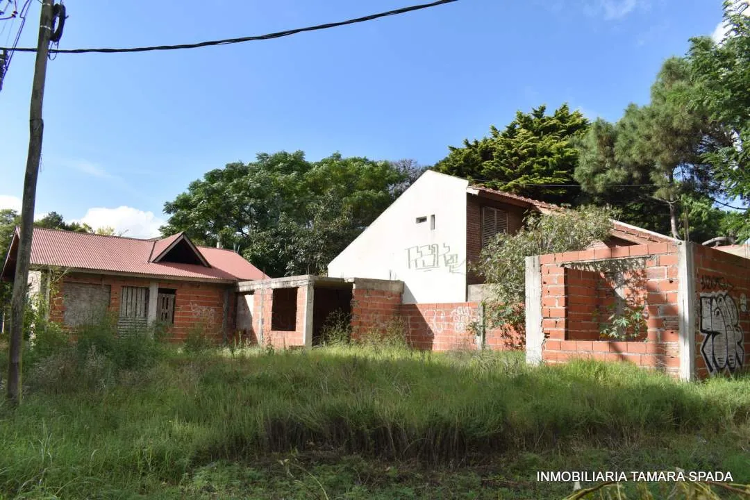 EXCELENTE PROYECTO FRENTE AL MONTE