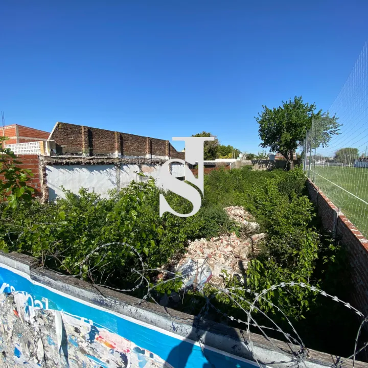 Terreno en la Matanza, Villa Luzuriaga de 380 m2 totales.