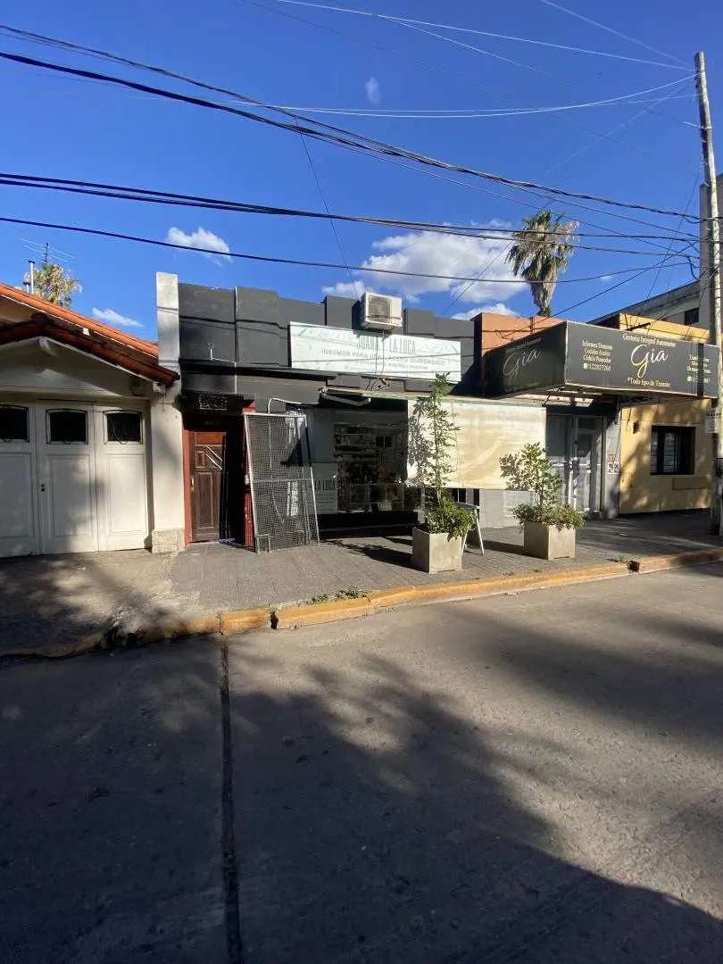 Venta de  locales Comerciales y departamentos en el Centro de General Rodriguez