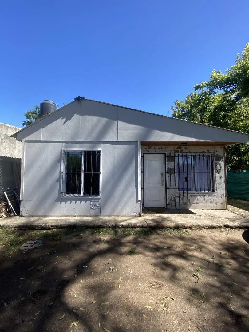 Casa Venta en Barrio Los Viveros, General Rodriguez