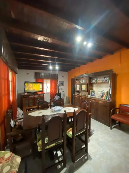 Casa en venta, zona Raffo, Gral. Rodríguez  [duplicada]