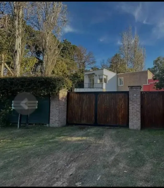 Casa en venta, Parque Orense Gral. Rodriguez