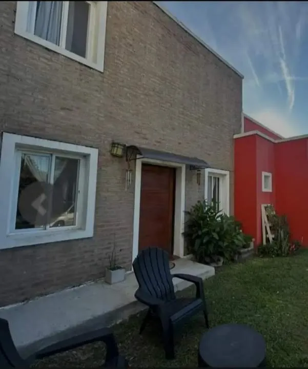 Casa en venta, Parque Orense Gral. Rodriguez