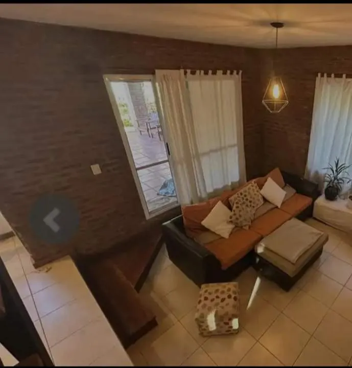Casa en venta, Parque Orense Gral. Rodriguez