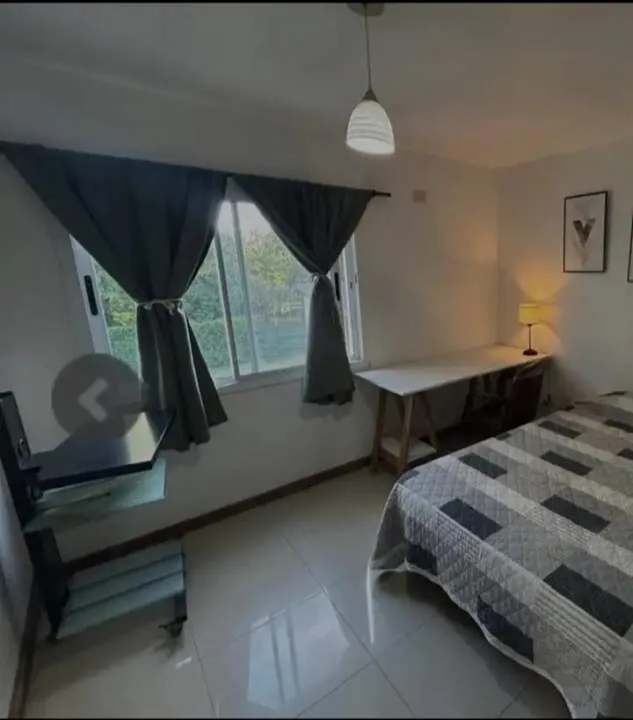 Casa en venta, Parque Orense Gral. Rodriguez