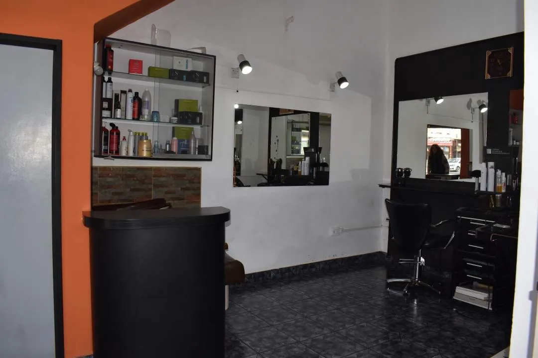 LOCAL COMERCIAL EXCELENTE UBICACION