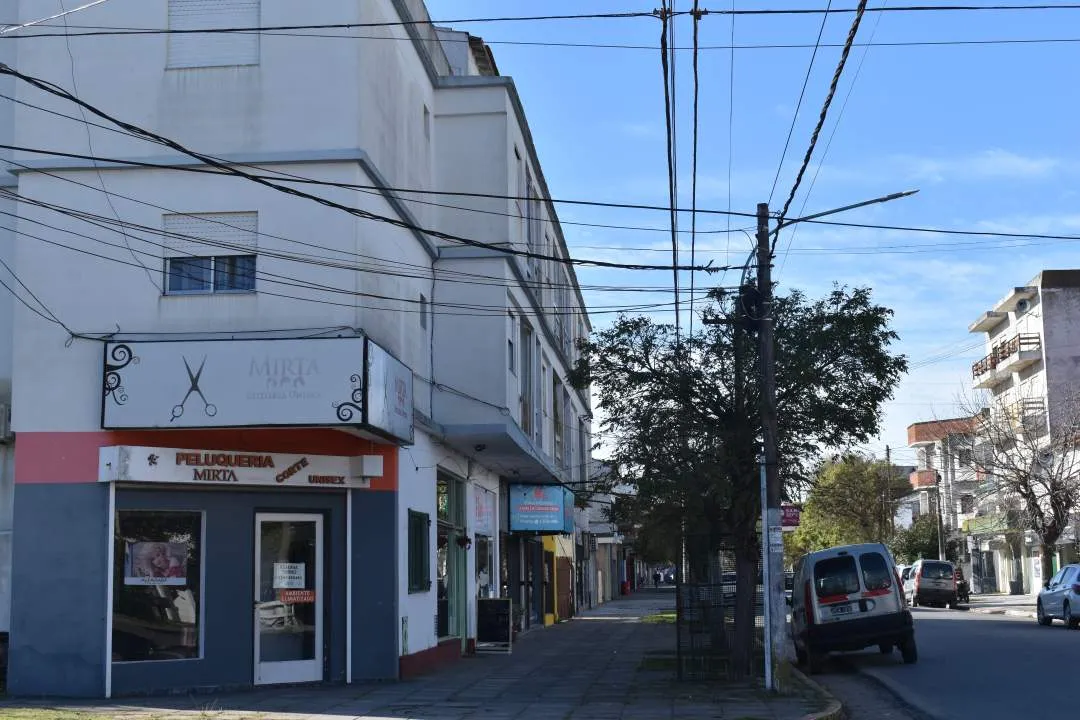 LOCAL COMERCIAL EXCELENTE UBICACION