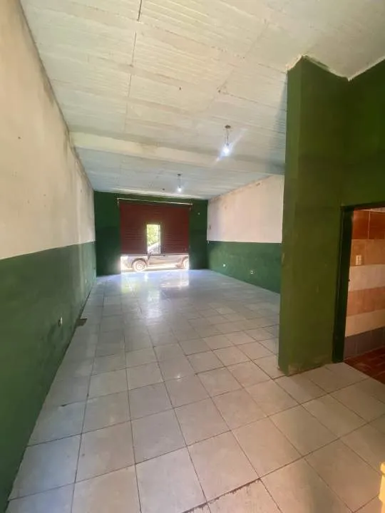 Terreno con Local Comercial en Gral. Rodriguez