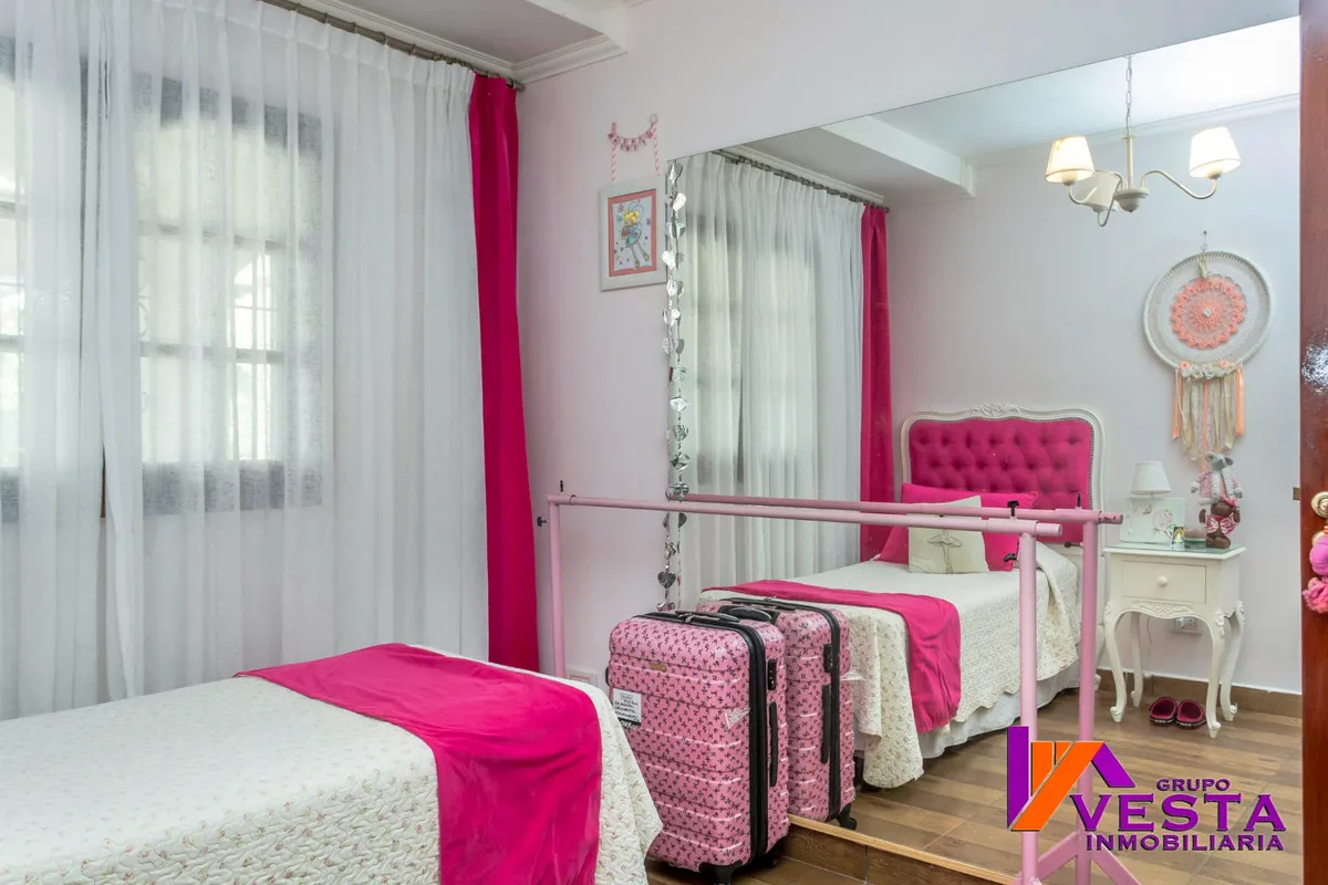 Los Pinos Ii *importante Casa En Venta *zona Oeste