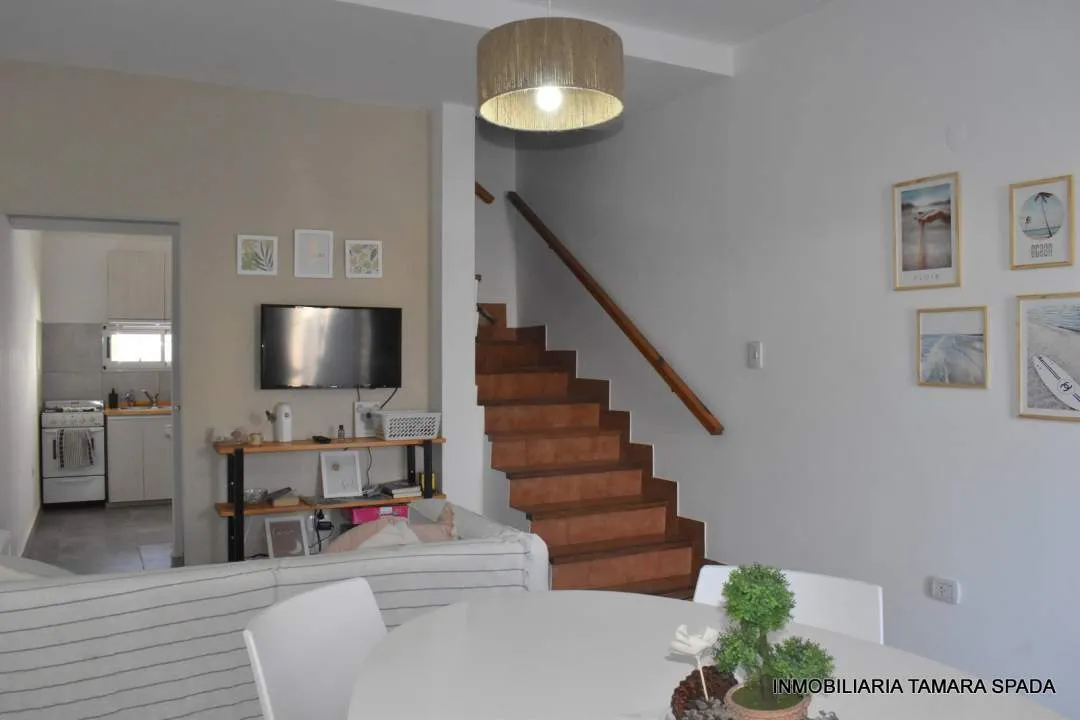 DUPLEX A METROS DEL MONTE