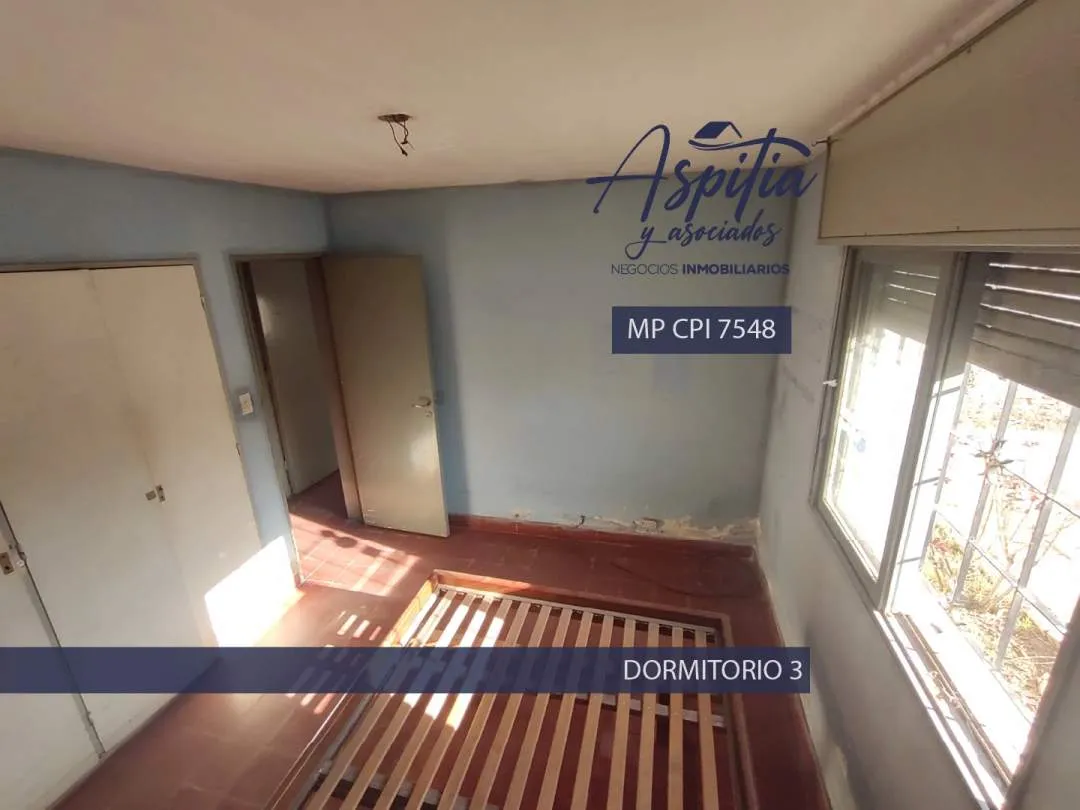 VENTA Casa 3 dormitorios con patio y cochera – Poeta Lugones Córdoba