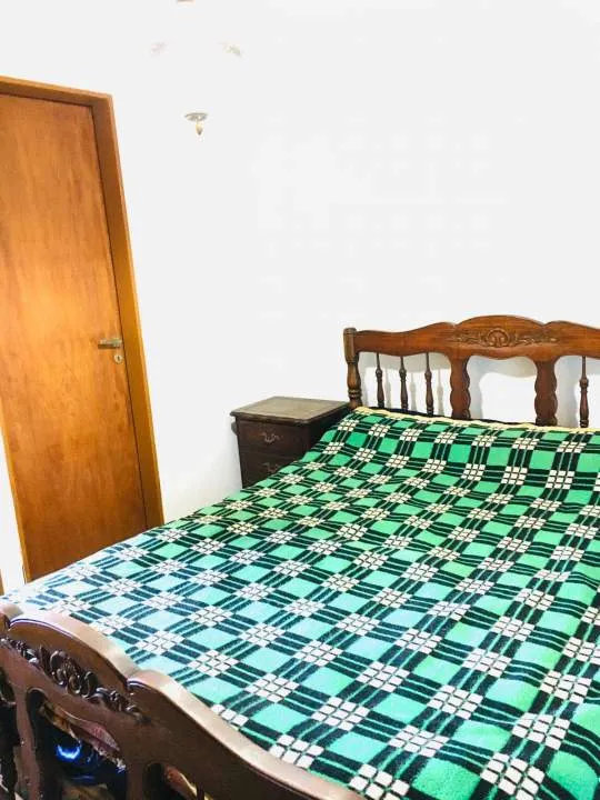 DEPTO 2 AMBIENTES CENTRICO-RESERVADO .-