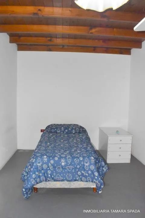 CASA CON PILETA EN BARRIO PARQUE GOLF