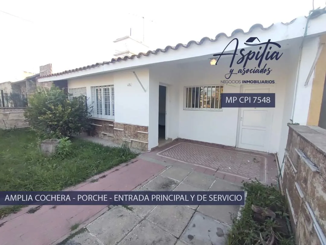 VENTA - Casa de 3 dormitorios en San Lorenzo Sur