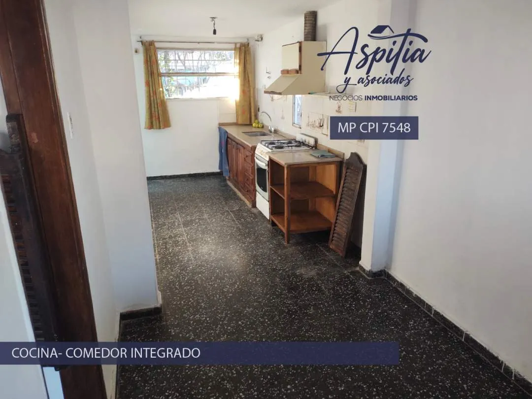 VENTA - Casa de 3 dormitorios en San Lorenzo Sur