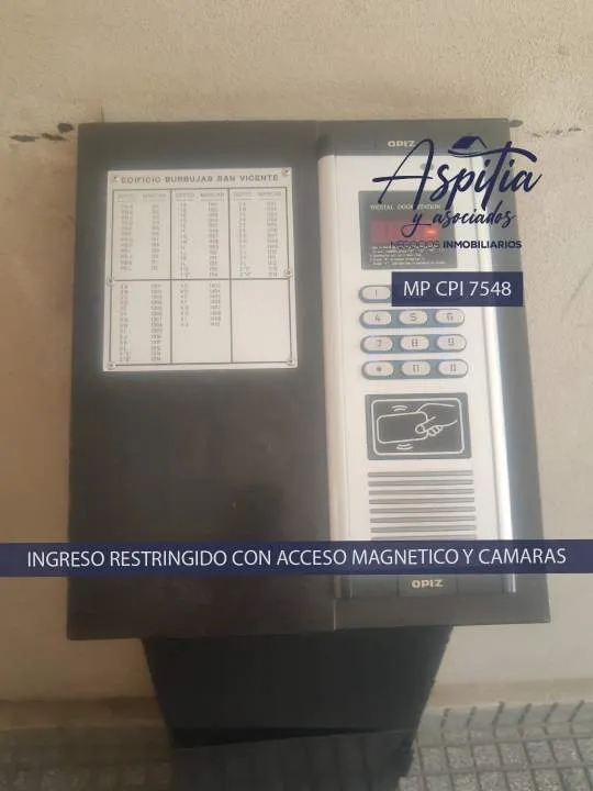 VENTA Departamento de un dormitorio en PB con patio en San Vicente