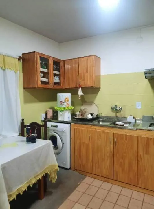 ¡Casa Amplia y Bien Ubicada en Oberá!