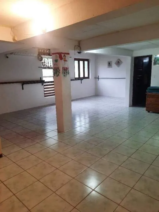 ¡Casa Amplia y Bien Ubicada en Oberá!
