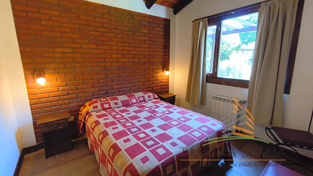 IMPORTANTE COMPLEJO DE CABAÑAS, IDEAL PARA INVERSIÓN