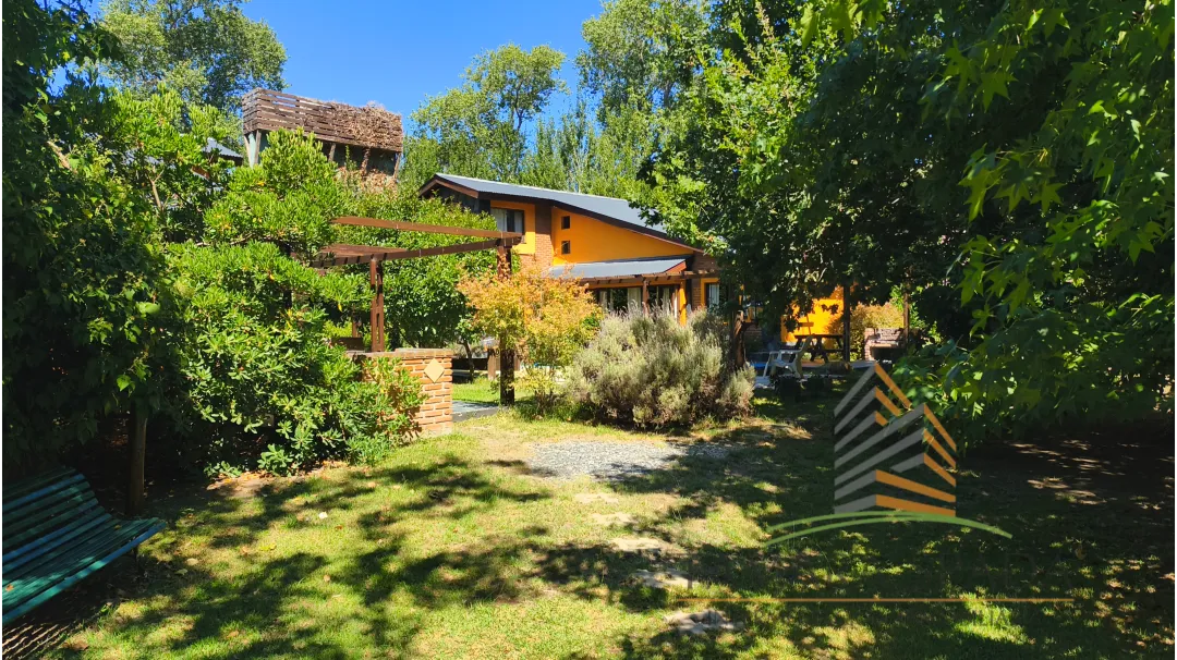 IMPORTANTE COMPLEJO DE CABAÑAS, IDEAL PARA INVERSIÓN
