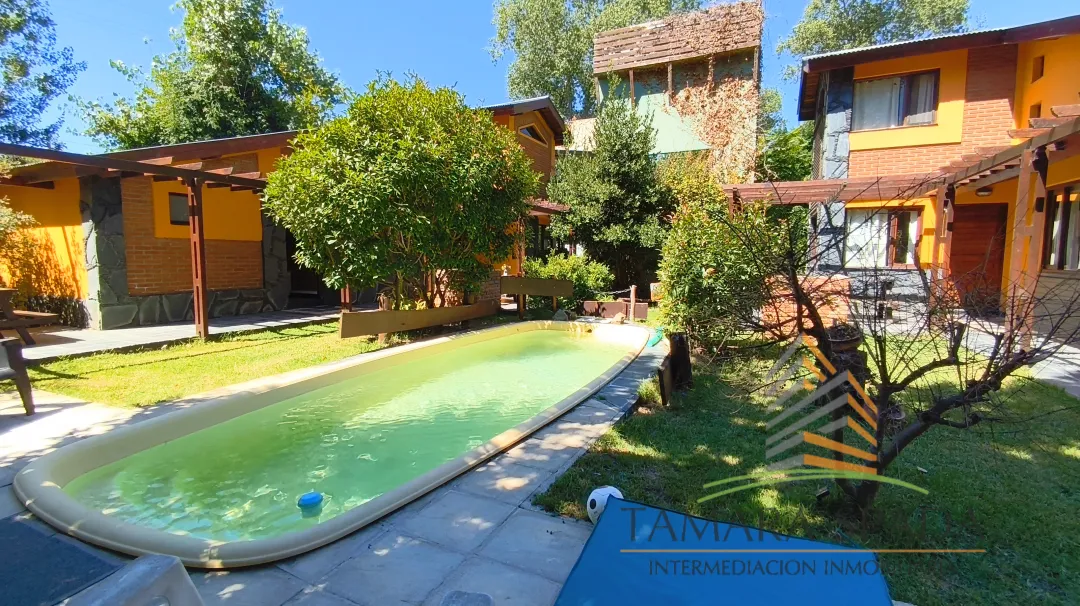 IMPORTANTE COMPLEJO DE CABAÑAS, IDEAL PARA INVERSIÓN