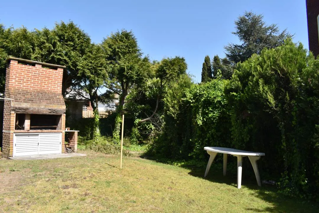 FINANCIA ACEPTA PERMUTA: CASA EN SANTA TERESITA SOBRE EL MONTE