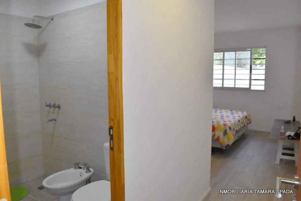 CASA A METROS DE LA CANCHA DE GOLF