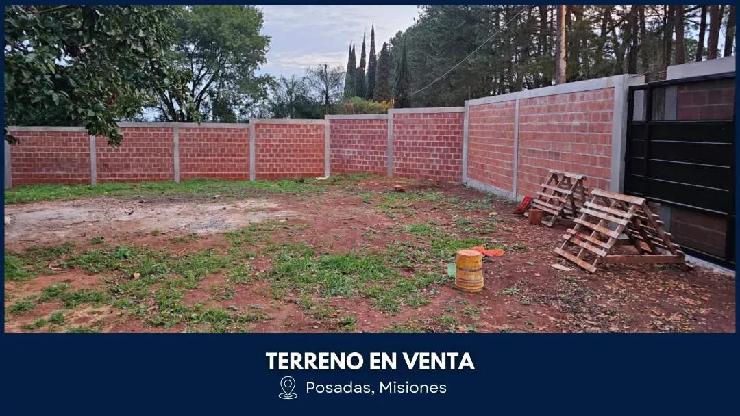 VENTA 2 TERRENOS BALDIOS en esquina con Muro