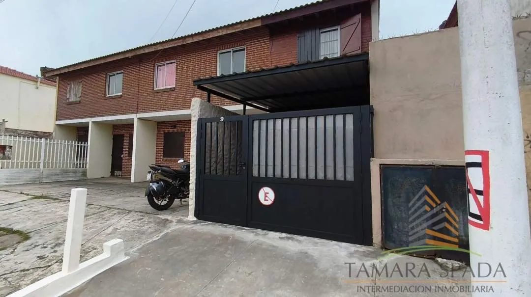 DUPLEX A PASITOS DEL MAR, CON TODOS LOS SERVICIOS