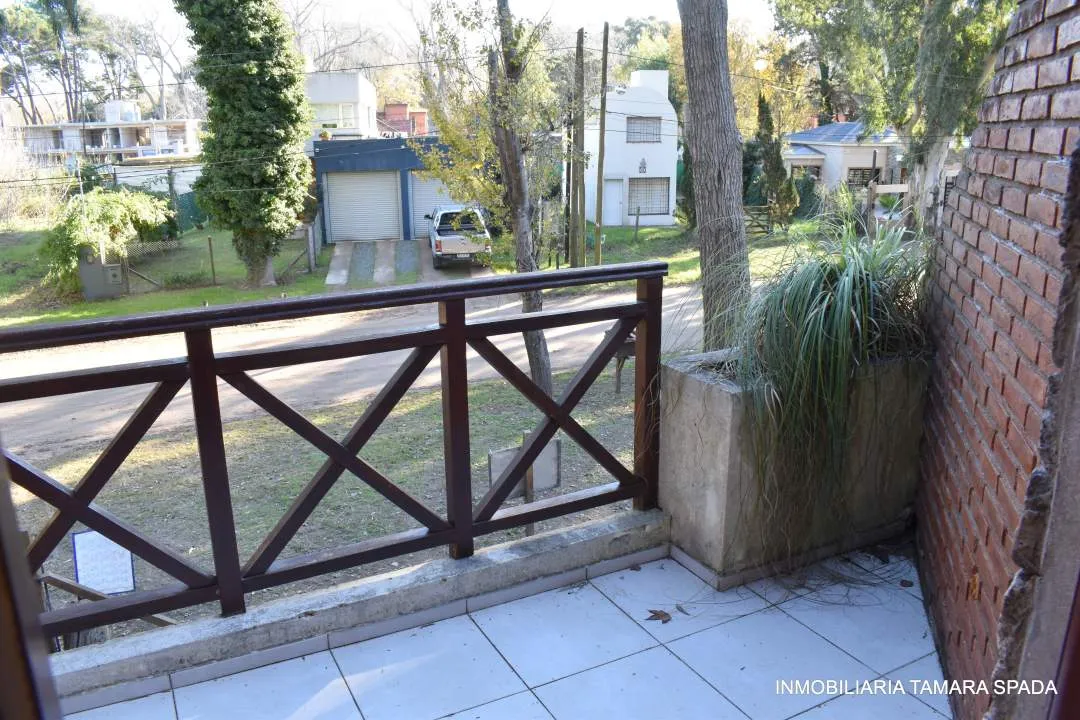 CASA EN SANTA TERESITA SOBRE EL MONTE