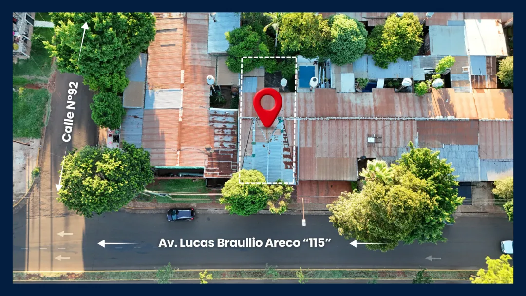 CASA en VENTA sobre Avenida - Posadas