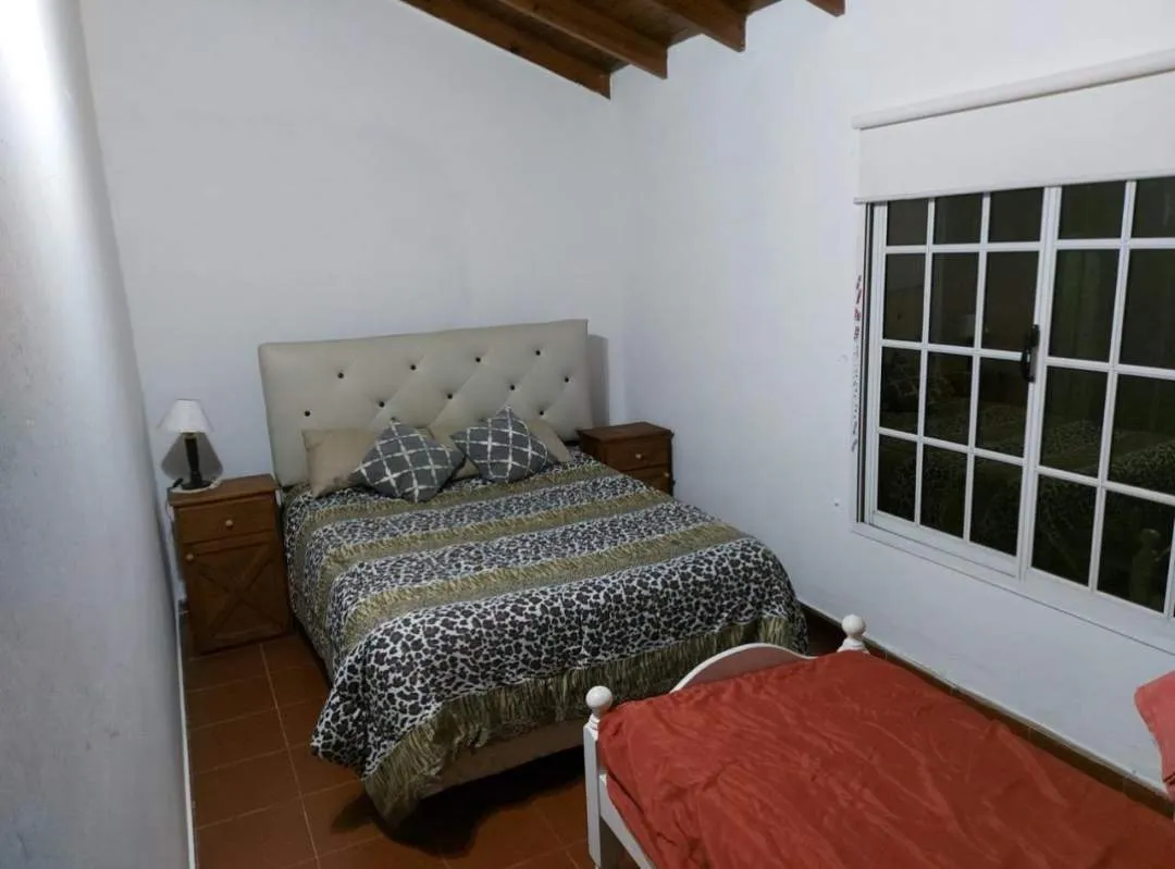 CASA CON EXCELENTES COMODIDADES