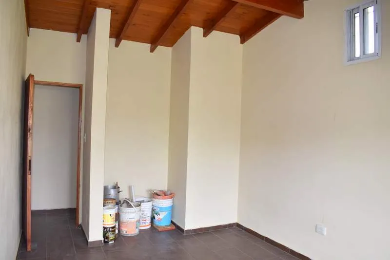 CASA CON PARQUE