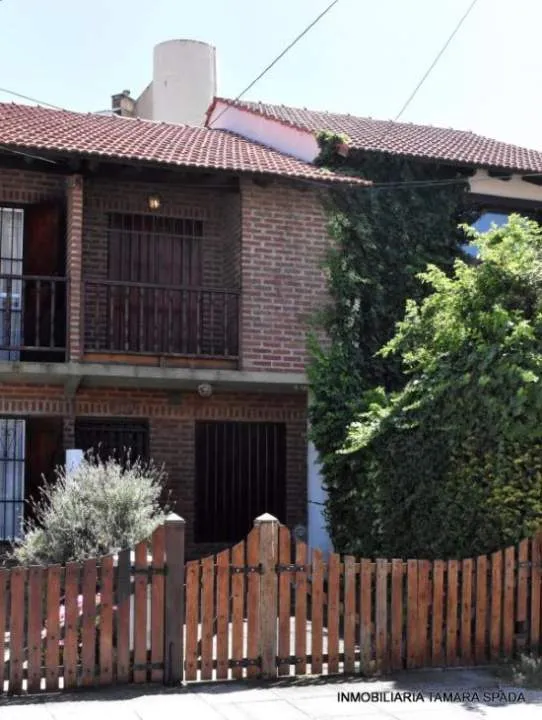 DUPLEX A METROS DEL MAR