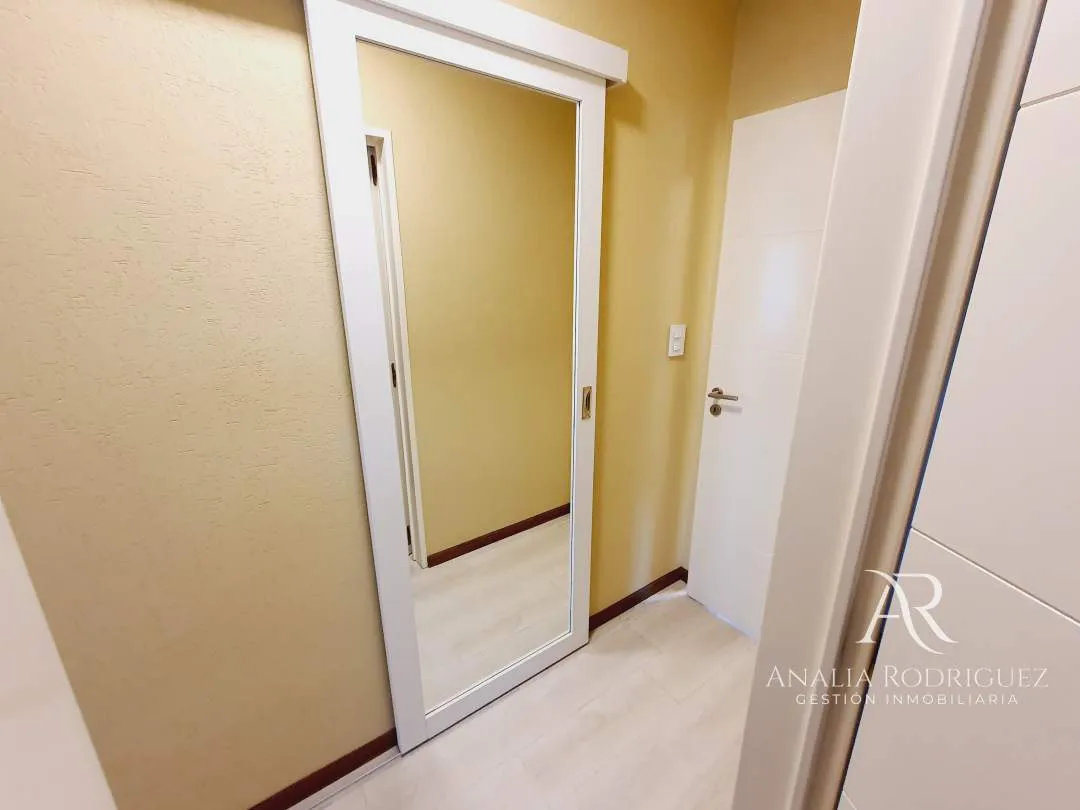 VENTA – CASA 4 AMBIENTES – PILETA Y JARDIN – LOS ARCES – LA CAÑADA DE PILAR