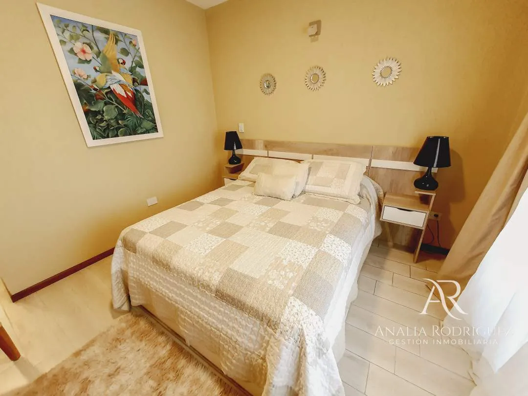 VENTA – CASA 4 AMBIENTES – PILETA Y JARDIN – LOS ARCES – LA CAÑADA DE PILAR