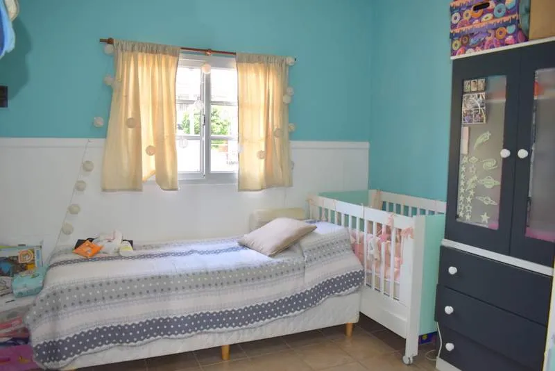 EXCELENTE CASA CON PILETA