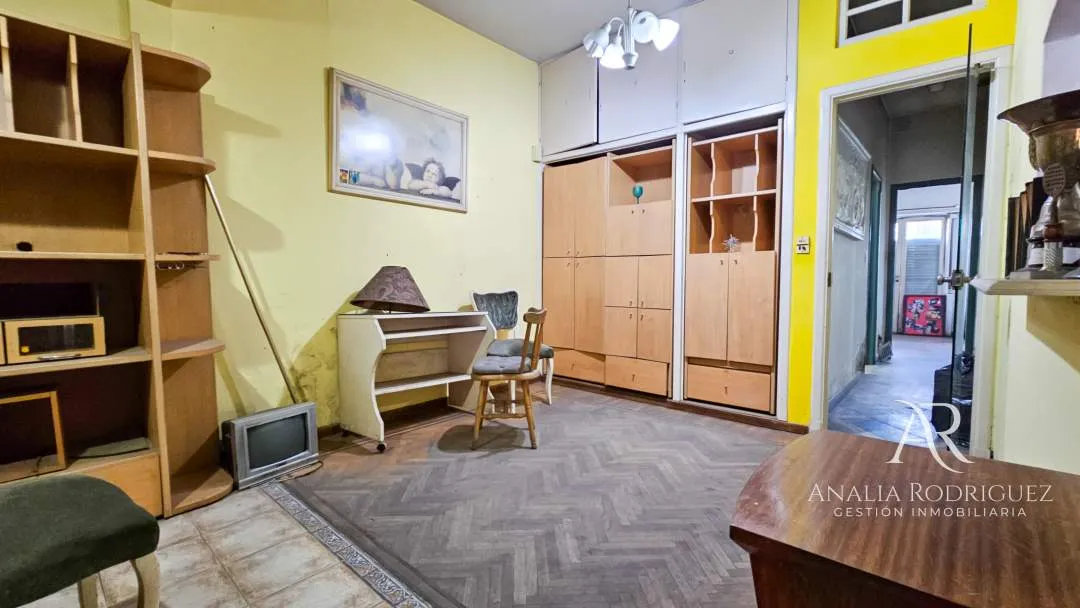 VENTA – DEPARTAMENTO / OFICINA – 6 AMBIENTES CON TERRAZA – BOULOGNE CENTRO