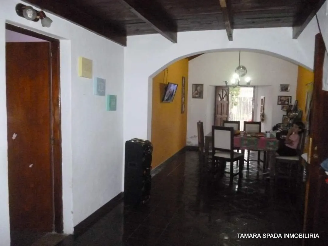 AMPLIA CASA ZONA CENTRO