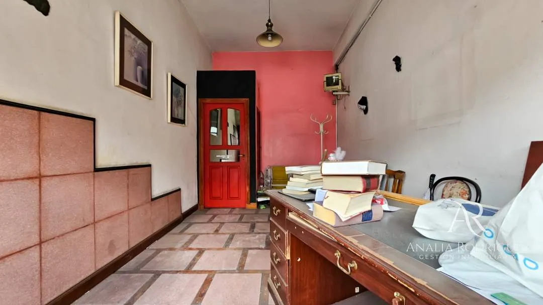 VENTA – DEPARTAMENTO / OFICINA – 6 AMBIENTES CON TERRAZA – BOULOGNE CENTRO