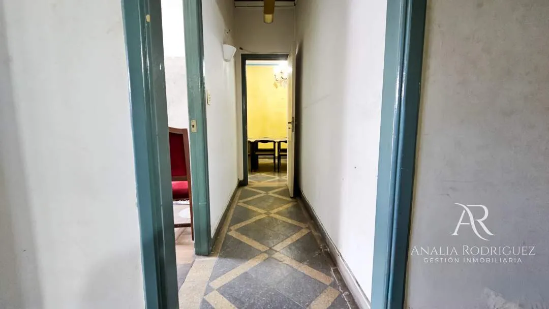 VENTA – DEPARTAMENTO / OFICINA – 6 AMBIENTES CON TERRAZA – BOULOGNE CENTRO
