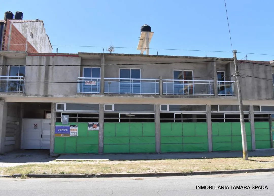 UNIDAD FUNCIONAL A METROS DEL MAR