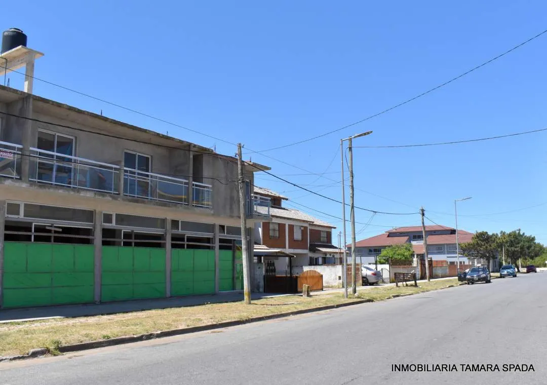 UNIDAD FUNCIONAL A METROS DEL MAR