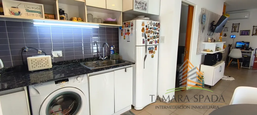 DUPLEX MODERNO Y LUMINOSO