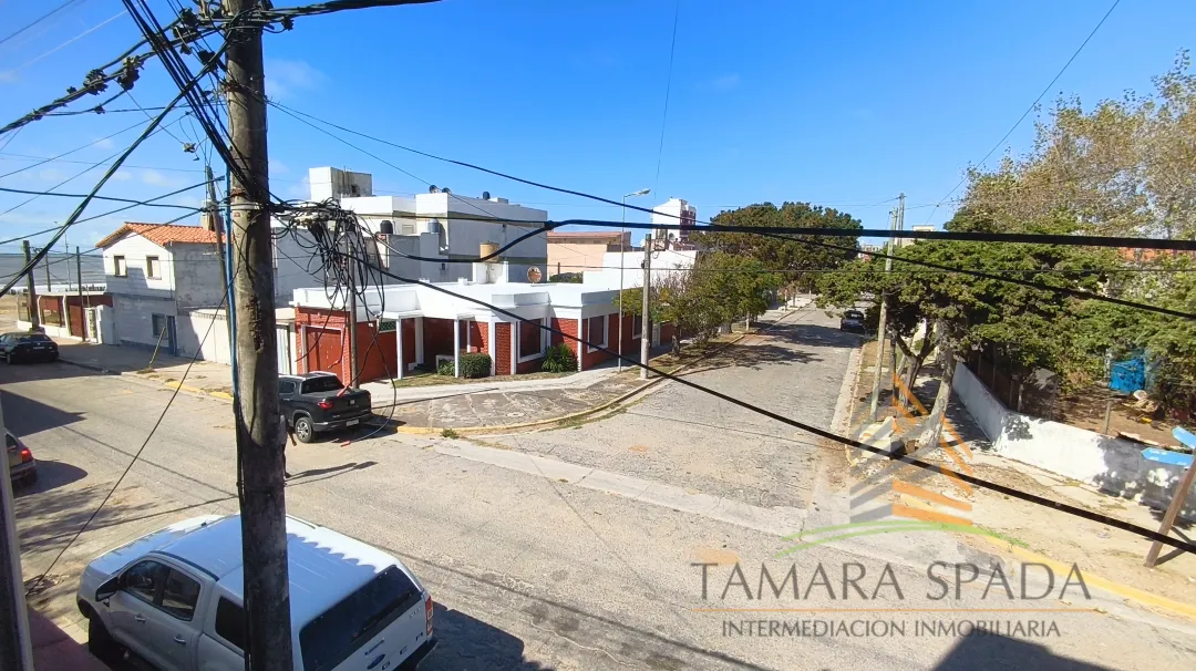 IMPERDIBLE DEPTO A METROS DE LA PLAYA