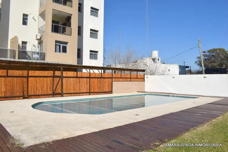 DEPTO CON VISTA AL MAR PILETA Y GIMNASIO
