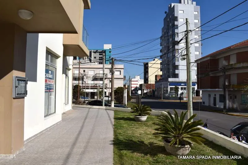 DEPTO CON VISTA AL MAR PILETA Y GIMNASIO