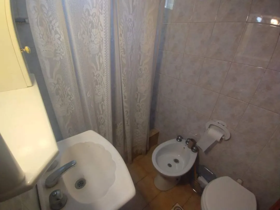 CHALET 3 AMBIENTES EN VENTA ( lote 16x35 )