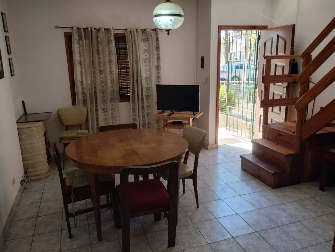 CHALET 3 AMBIENTES EN VENTA ( lote 16x35 )